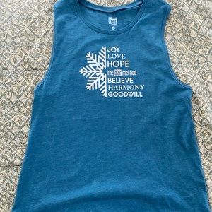 Bar Method Holiday 2021 Tank Top size L worn once!